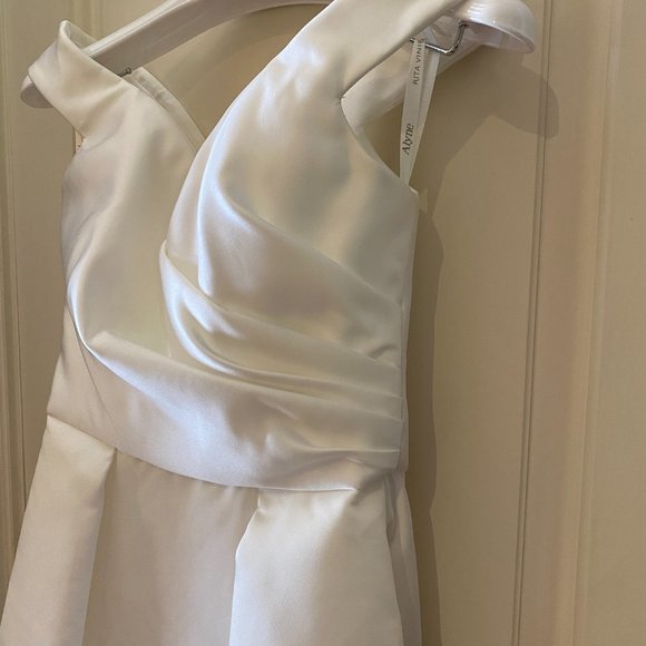 NEW W/TAGS WEDDING DRESS KLEINFELD- Off the Shoulder Satin Gown by Rita Venieris - Picture 3 of 10